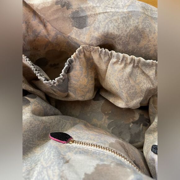 Elliott Lucca Sintra Hand Painted Leather Bag - Picture 10 of 15